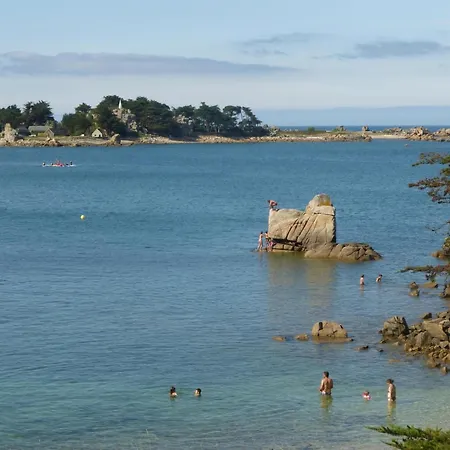 Comfortable With Garden, Near * Paimpol